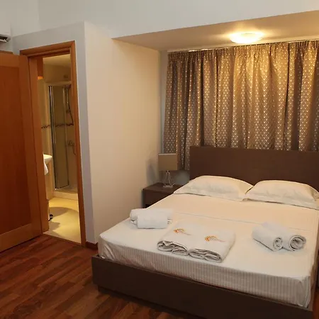 Anthorina 7 Πρωταράς