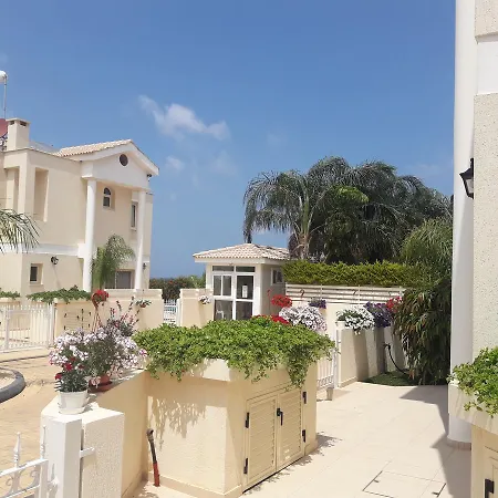 Anthorina 7 וילה *